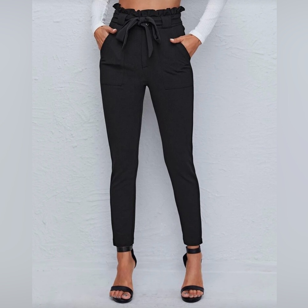 Black Ankle-Cropped Pants